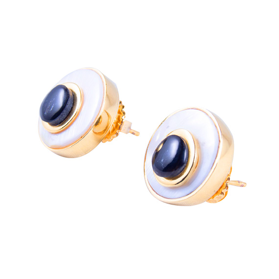 MINI DORATO MOTHER PEARL AND COW HORN LUZ EARRINGS