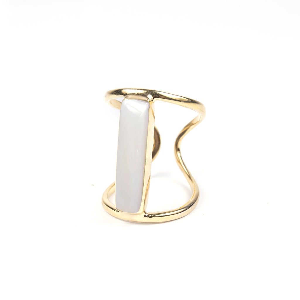 RECTO DORATO MOTHER PEARL RING
