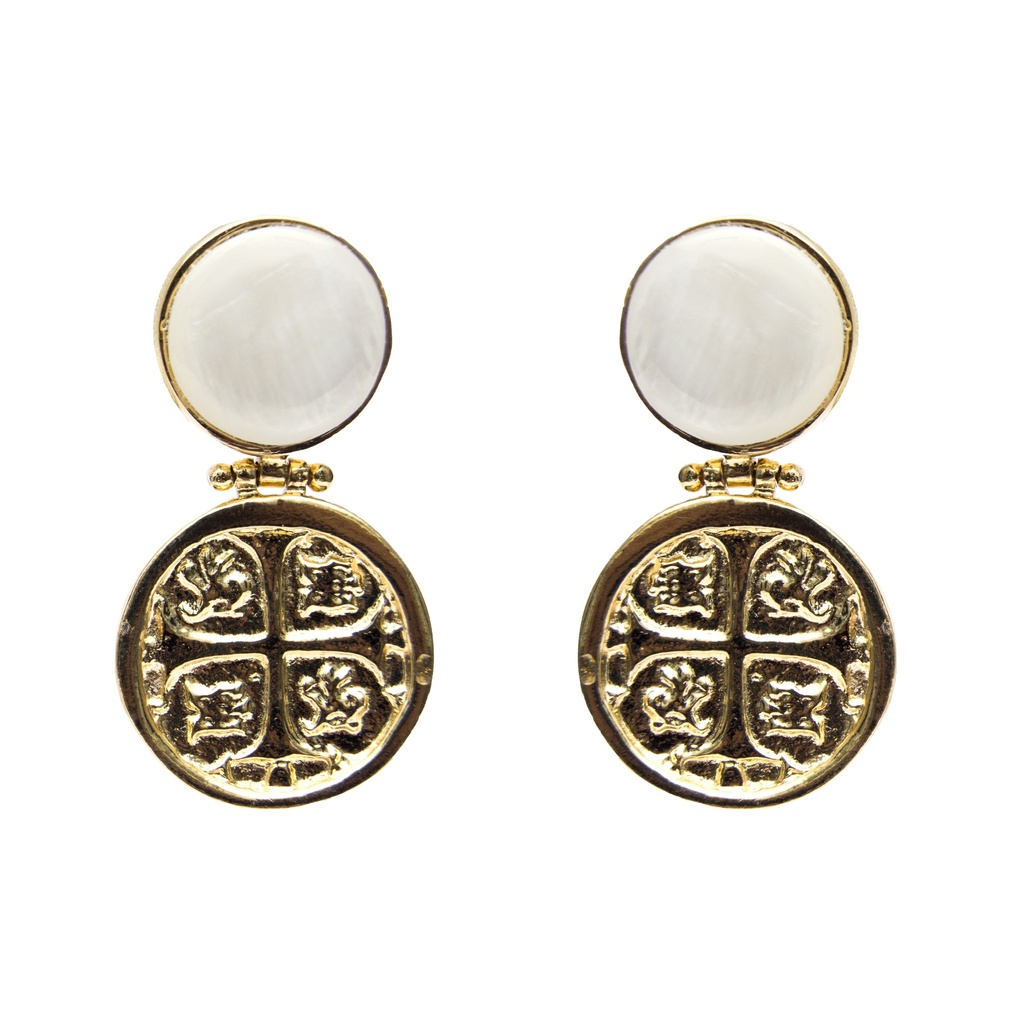 MONEDA DORATO MOTHER PEARL ROUND EARRINGS