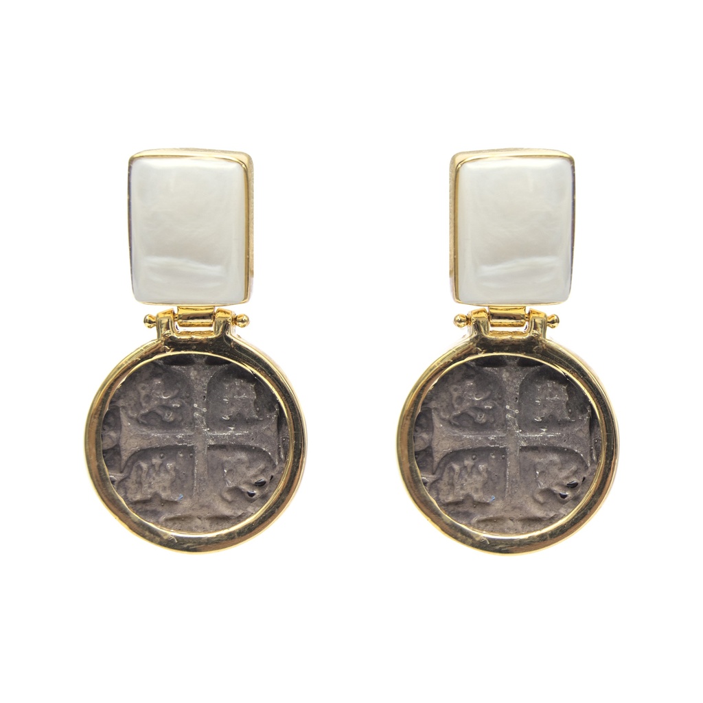 MONEDA DT/PT MOTHER PEARL SQUARE EARRINGS