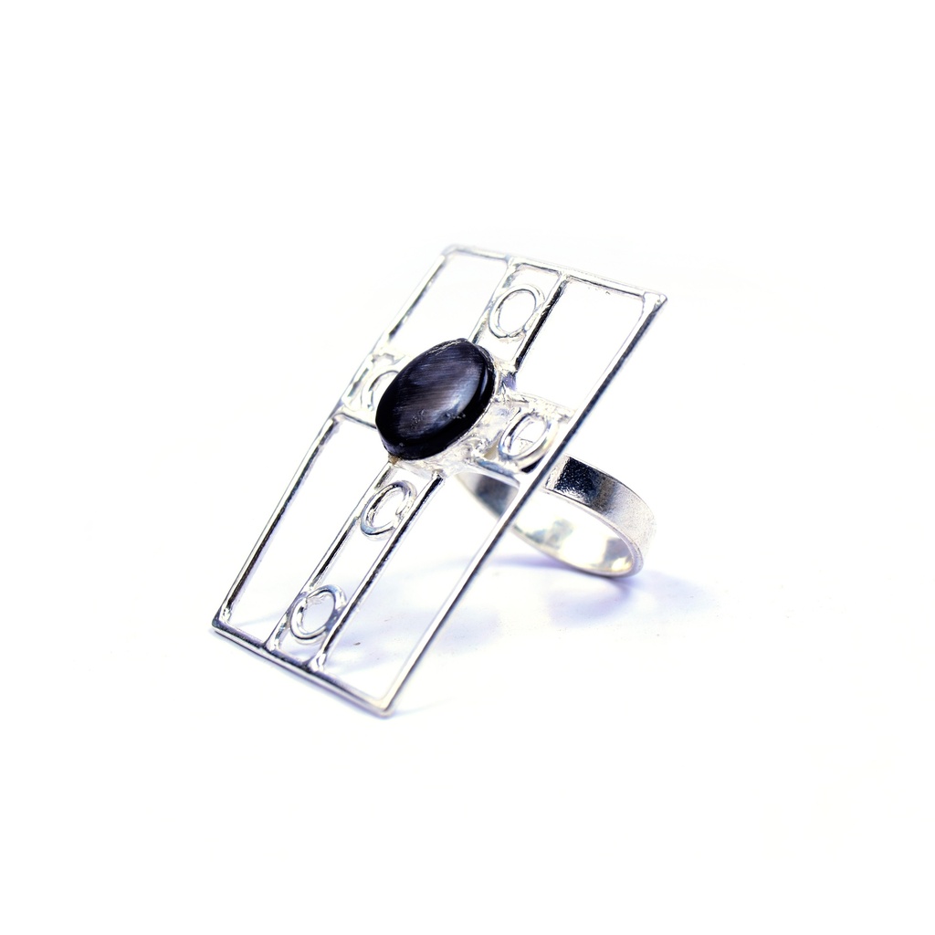 AUTO SILVER COW HORN RING