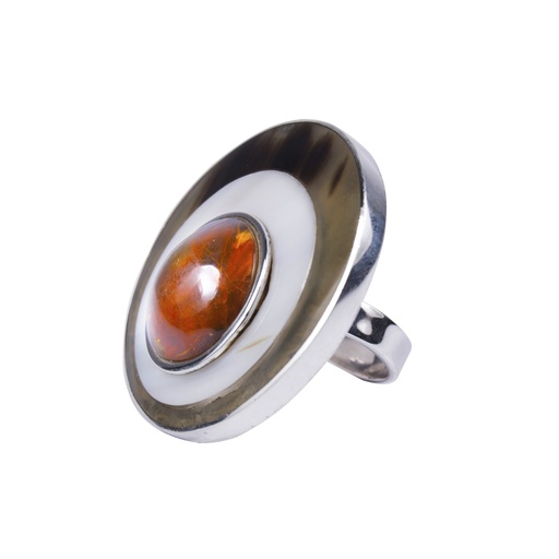 [30033] BIG SILVER COW HORN, MOTHER PEARL AND AMBER LUZ RING
