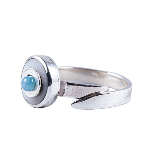 [32180] BABY SILVER MOTHER PEARL AND LARIMAR LUZ RING