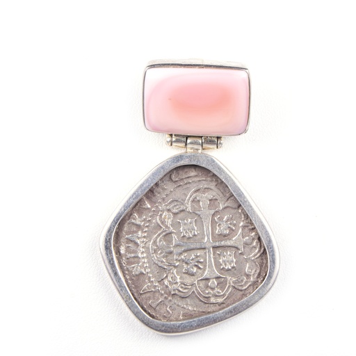 [35089] MONEDA SILVER PINK SEA SHELL SQUARE PENDANT